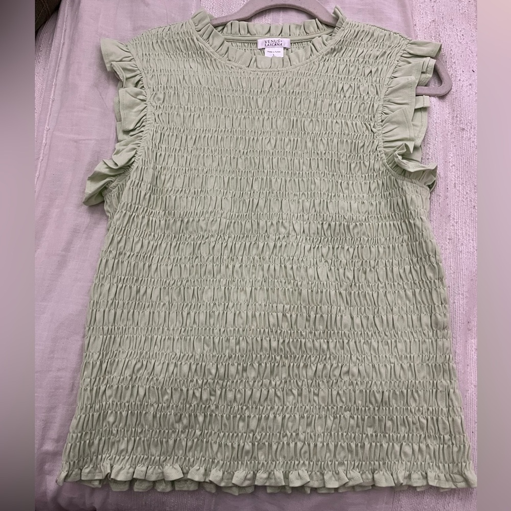 Women’s size large blouse